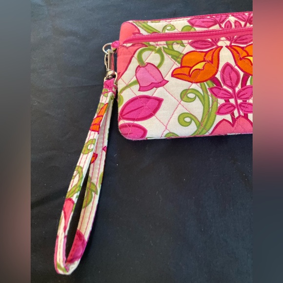 Vera Bradley Wristlet in Lilli Bell - Picture 7 of 10